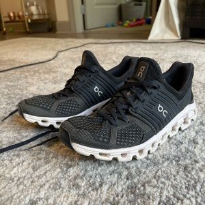 On-Running Womens CloudSwift Shoes - SIZE 8